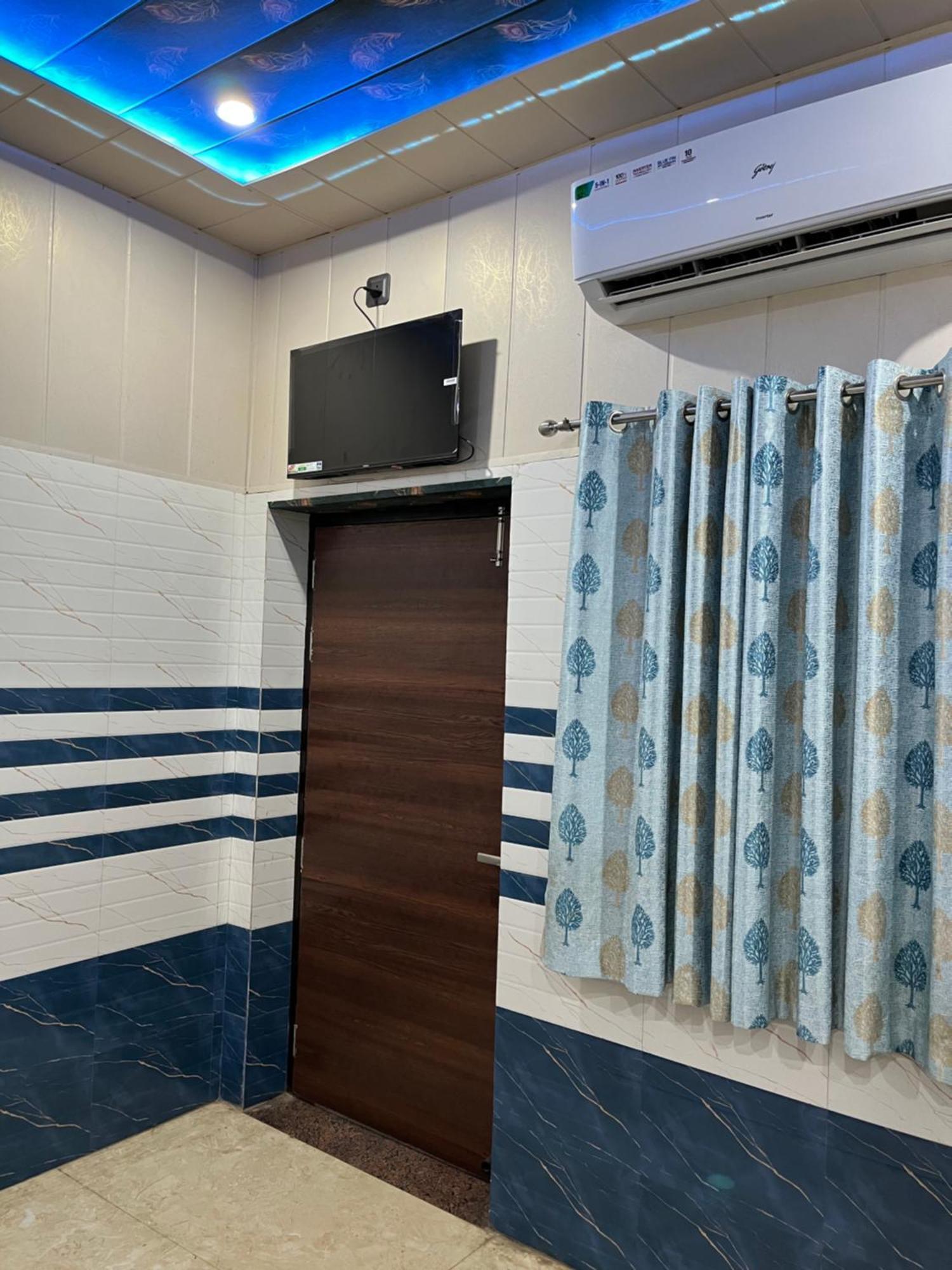 Guest house G&g Palace Vrindavan