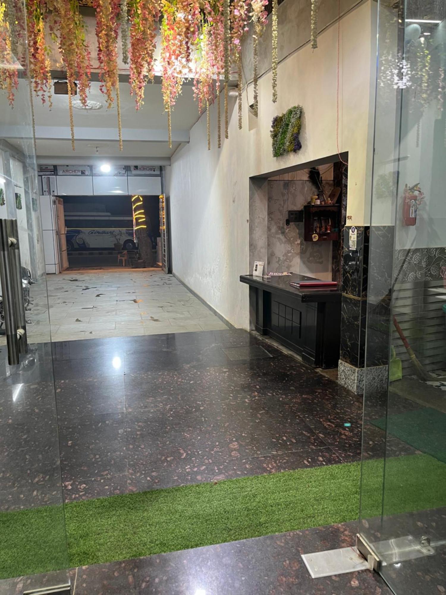 Guest house G&g Palace Vrindavan